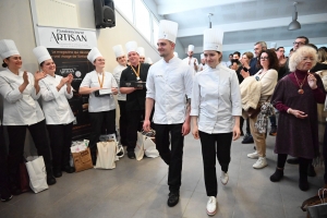 Yssingeaux : des créations sucrées sur le thème de Paris 2024 au concours des Croquembouches (vidéo)