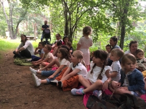 Yssingeaux : 80 oreilles attentives à la soirée lectures au domaine La Rouveure