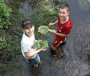 Sortie faune et flore des rivières pour les élèves de Grazac