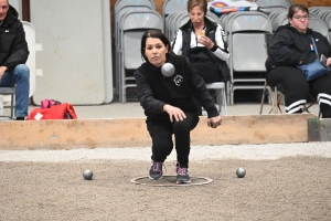 Pétanque : une triplette de Vals garde son titre dans le Bol d&#039;or féminin