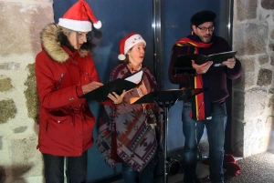 A Lapte, on chante Noël en anglais (vidéo)