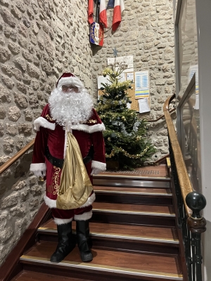 Montfaucon-en-Velay : le Père Noël est passé à l&#039;Ehpad