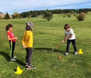 Lantriac : le golf au programme des CM1/CM2 de l&#039;école publique