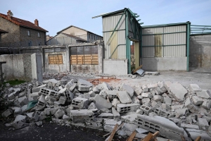 Saint-Maurice-de-Lignon : l&#039;ancienne friche Bardon est en cours de déconstruction