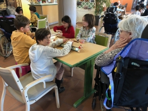 Bas-en-Basset : les écoliers de Louise-Michel à l’Ehpad Saint-Vincent