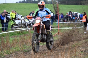 Bas-en-Basset : l&#039;enduro moto des régions en photos