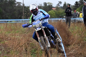 Bas-en-Basset : l&#039;enduro moto des régions en photos