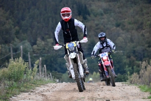 Bas-en-Basset : l&#039;enduro moto des régions en photos