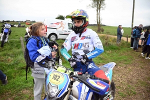 Bas-en-Basset : l&#039;enduro moto des régions en photos