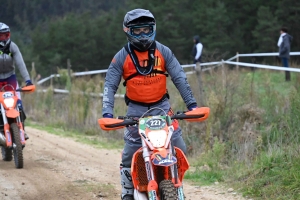 Bas-en-Basset : l&#039;enduro moto des régions en photos