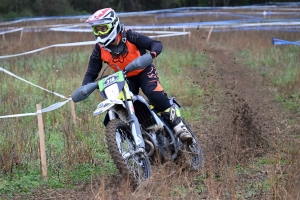 Bas-en-Basset : l&#039;enduro moto des régions en photos