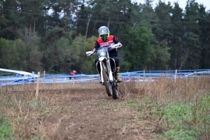 Bas-en-Basset : l&#039;enduro moto des régions en photos