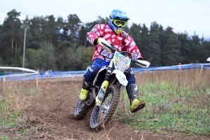 Bas-en-Basset : l&#039;enduro moto des régions en photos