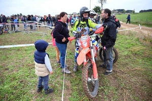 Bas-en-Basset : l&#039;enduro moto des régions en photos