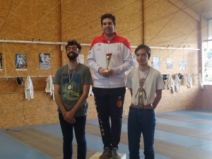 Podium épée Crédit DR