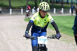 Sainte-Sigolène : les jeunes vététistes ont assuré le spectacle