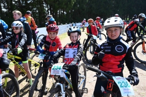 Sainte-Sigolène : les jeunes vététistes ont assuré le spectacle