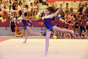 Monistrol-sur-Loire : le club de gym fête ses 30 ans sur le praticable