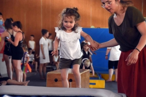 Monistrol-sur-Loire : le club de gym fête ses 30 ans sur le praticable