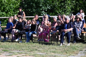 Dunières : musique et danse sur l&#039;esplanade de la Galoche