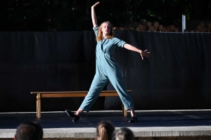 Dunières : musique et danse sur l&#039;esplanade de la Galoche