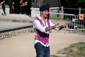 Dunières : musique et danse sur l&#039;esplanade de la Galoche