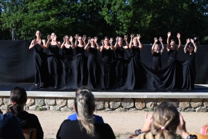 Dunières : musique et danse sur l&#039;esplanade de la Galoche