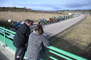 A Yssingeaux, les agriculteurs en colère réclament des paroles et des actes (vidéo)