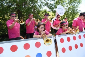 Tour de France : chaude ambiance dans la côte des Châtaigniers (photos)