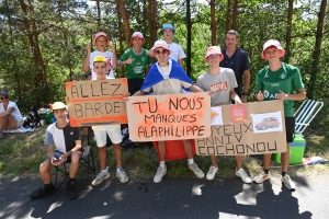 Tour de France : chaude ambiance dans la côte des Châtaigniers (photos)