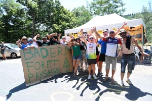 Tour de France : chaude ambiance dans la côte des Châtaigniers (photos)