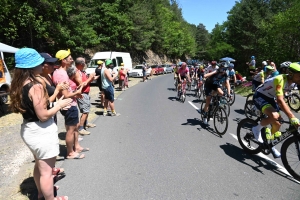 Tour de France : chaude ambiance dans la côte des Châtaigniers (photos)