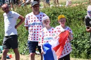 Tour de France : chaude ambiance dans la côte des Châtaigniers (photos)