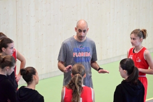 Monistrol-sur-Loire : les collégiennes du Monteil qualifiées pour les championnats de France de basket