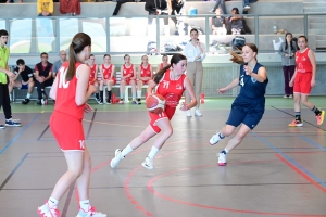 Monistrol-sur-Loire : les collégiennes du Monteil qualifiées pour les championnats de France de basket