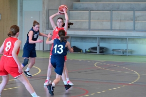 Monistrol-sur-Loire : les collégiennes du Monteil qualifiées pour les championnats de France de basket