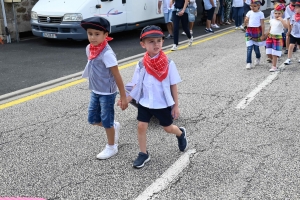 Sainte-Sigolène : près de 400 enfants défilent pour la kermesse de l&#039;école Saint-Joseph