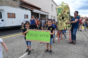 Sainte-Sigolène : près de 400 enfants défilent pour la kermesse de l&#039;école Saint-Joseph