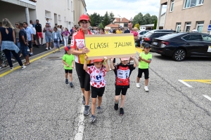 Sainte-Sigolène : près de 400 enfants défilent pour la kermesse de l&#039;école Saint-Joseph