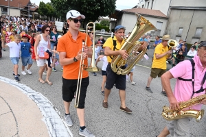 Sainte-Sigolène : près de 400 enfants défilent pour la kermesse de l&#039;école Saint-Joseph