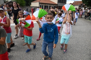 Sainte-Sigolène : près de 400 enfants défilent pour la kermesse de l&#039;école Saint-Joseph