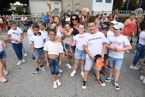 Sainte-Sigolène : près de 400 enfants défilent pour la kermesse de l&#039;école Saint-Joseph