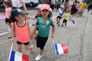 Sainte-Sigolène : près de 400 enfants défilent pour la kermesse de l&#039;école Saint-Joseph