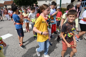 Sainte-Sigolène : près de 400 enfants défilent pour la kermesse de l&#039;école Saint-Joseph