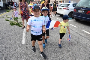 Sainte-Sigolène : près de 400 enfants défilent pour la kermesse de l&#039;école Saint-Joseph