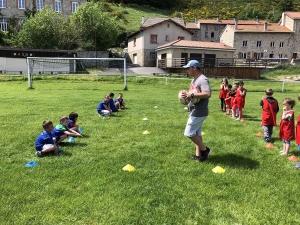 Riotord : les écoliers initiés au rugby