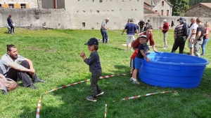 Rendez-vous pour la fête au village de Saint-Julien-Molhesabate le 9 juillet