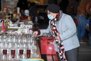 Monistrol-sur-Loire : la braderie des Amis du Grand Toukou bat son plein