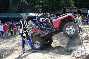 Bas-en-Basset : les 4x4 font le show au trial