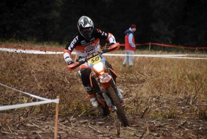 Bas-en-Basset : le 4e enduro moto en photos